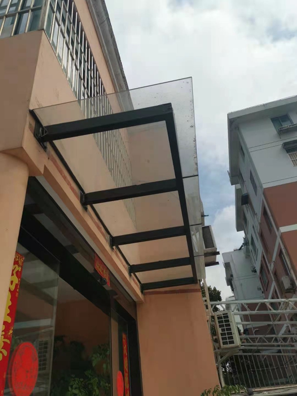 钢结构雨篷