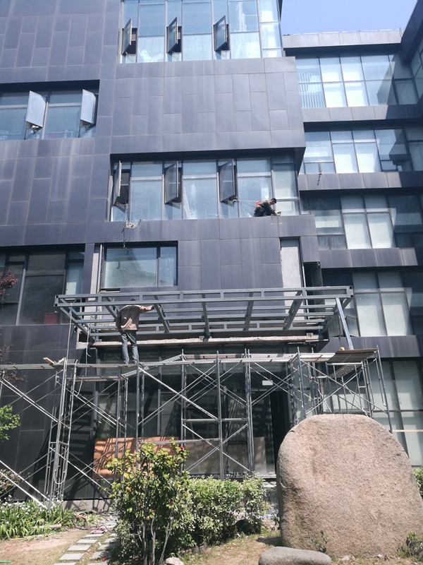 幕墙施工